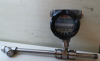 Turbine flowmeter for water measurement