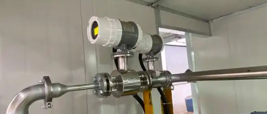 magnetic flow meters measure vanadium solutions